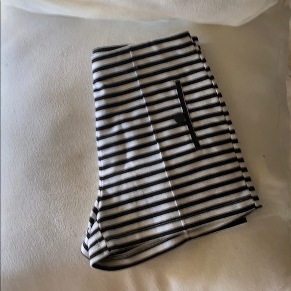 Sono Shorte - Picture 5 of 5